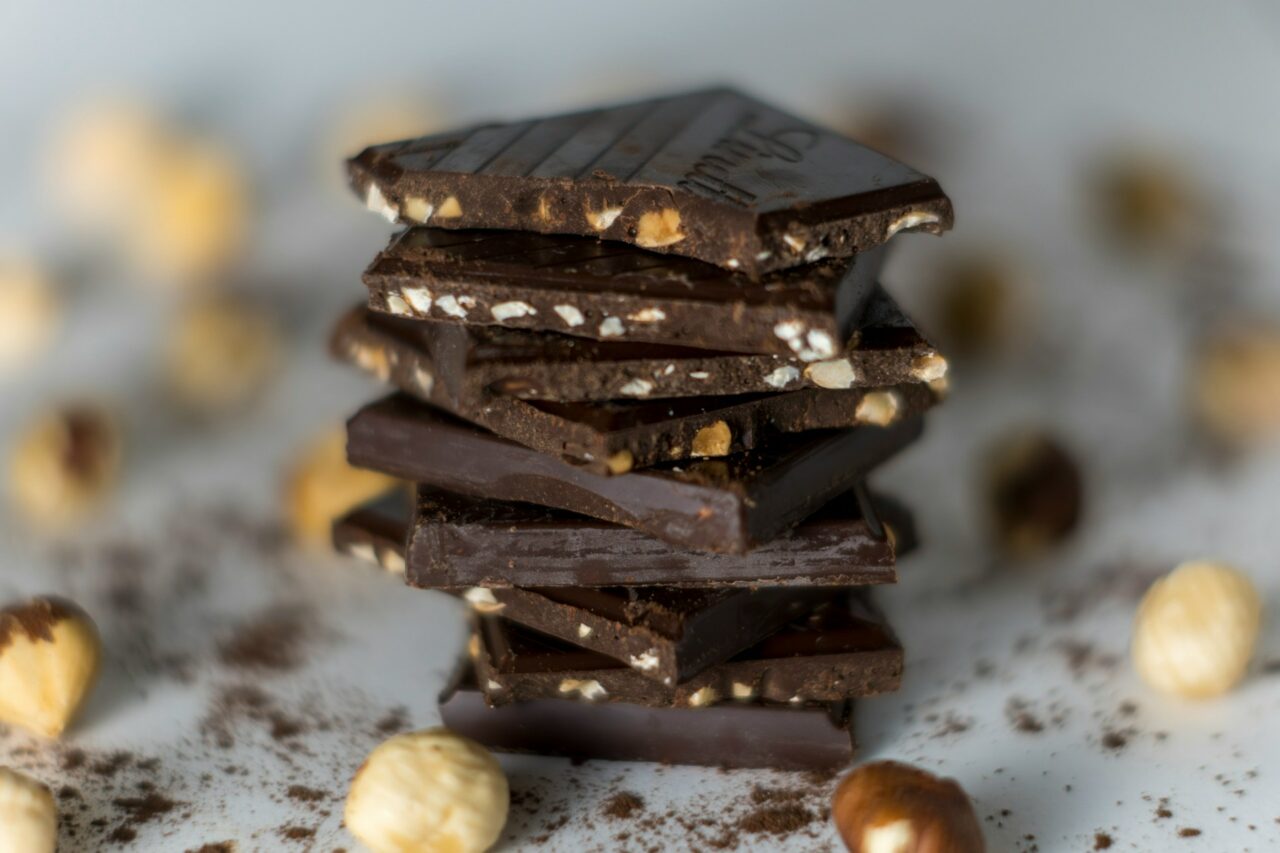 What Occurs When You Consume Chocolate Provided by Shrooms Delivery? This Father Found Himself Laughing Through It All
